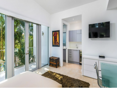 Venetian Beach Ultimate Luxury Villa